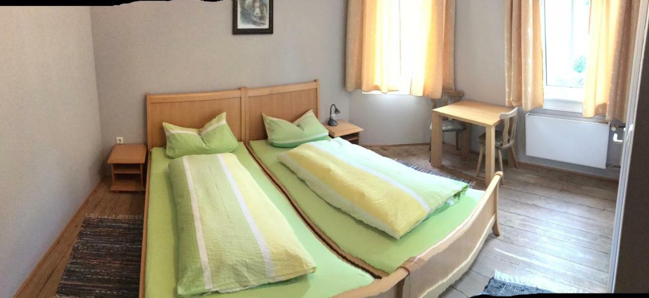 Pension Zum Mohr Birstein Exteriör bild
