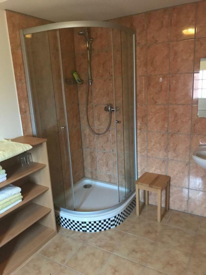 Pension Zum Mohr Birstein Exteriör bild